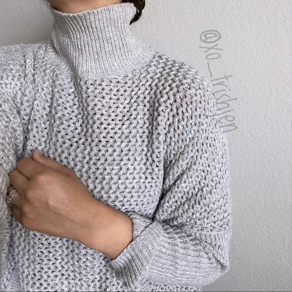 LOFT | Grey mock neck chunky knit sweater S - Picture 3 of 15